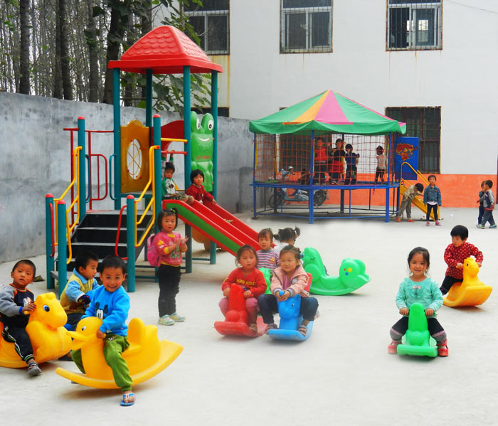 公司为荒庄村投资建设的幼儿园